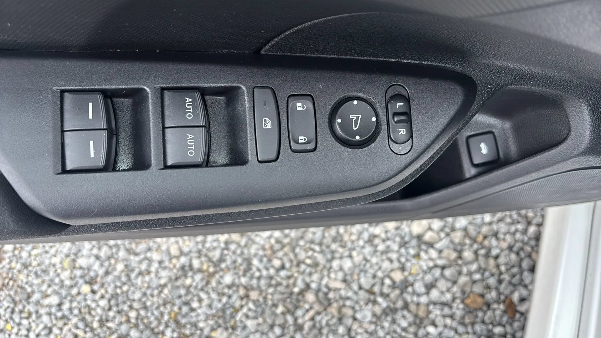 Used 2019 Honda Civic LX image 17