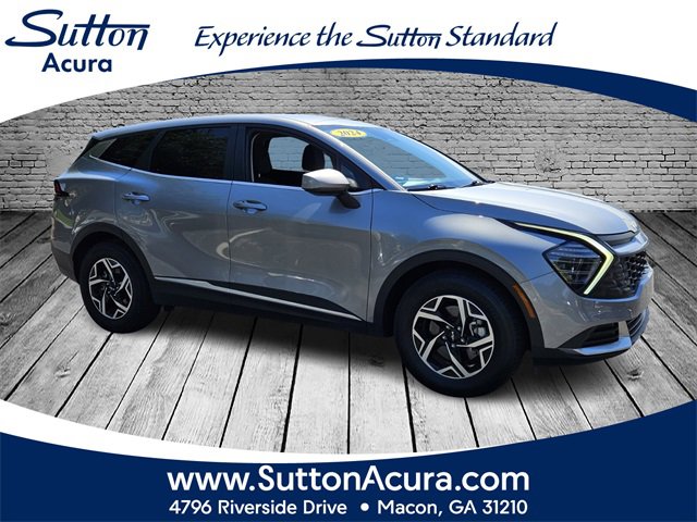 Used 2024 Kia Sportage LX image 1