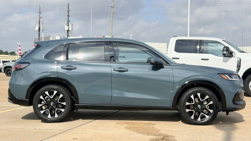 Used 2026 Honda HR-V EX-L image 6