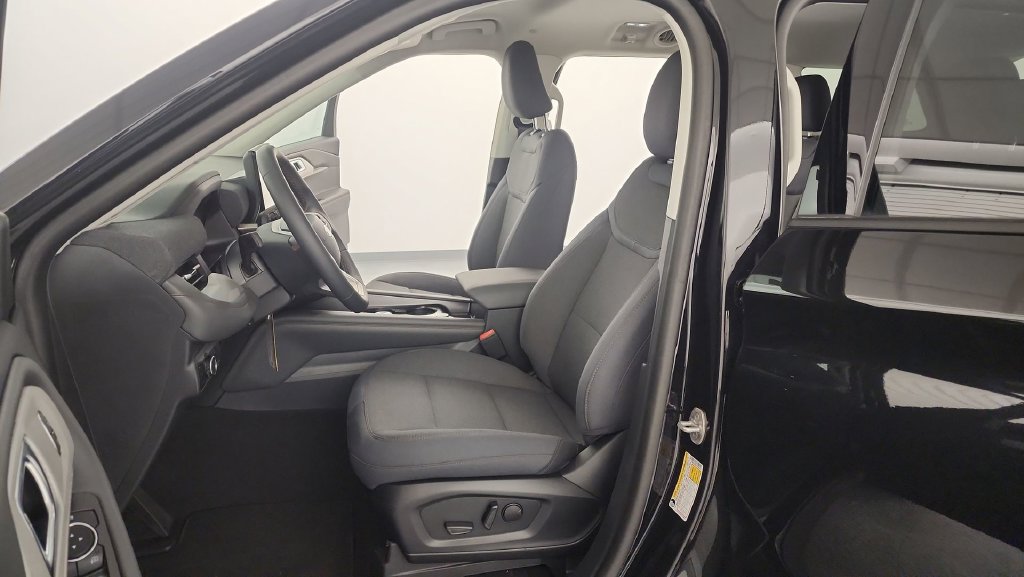 New 2026 Ford Explorer Active AWD/4WD image 15