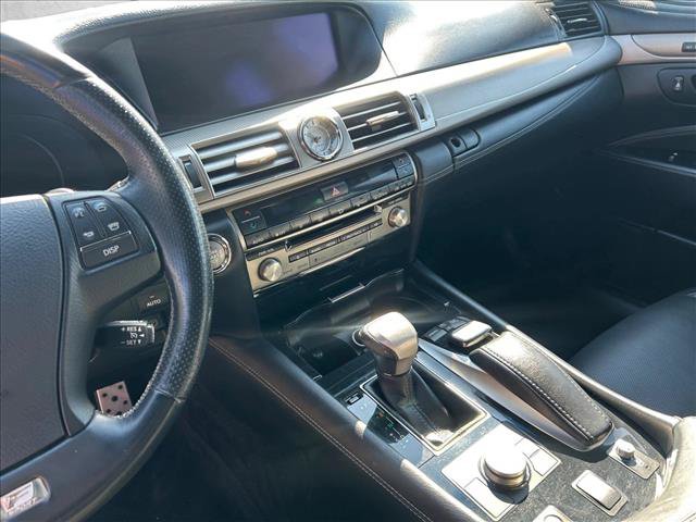 Used 2015 Lexus LS 460 AWD w/ F Sport Package image 11