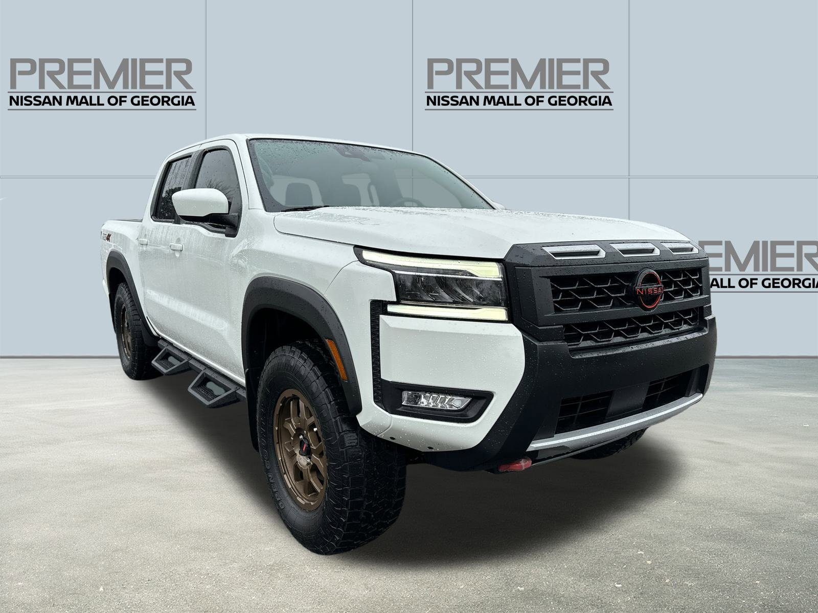 New 2025 Nissan Frontier PRO-4X image 3