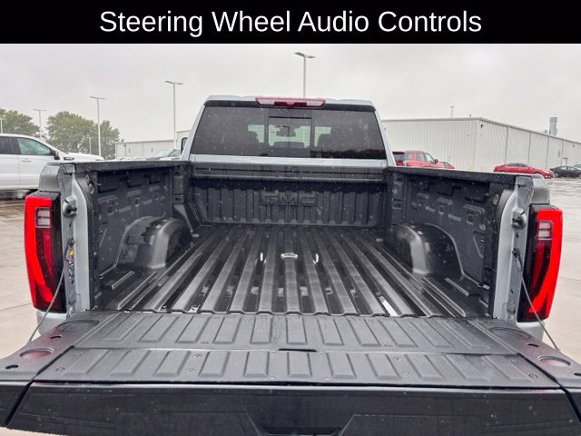 Certified 2025 GMC Sierra 2500 SLT w/ SLT Premium Package AWD/4WD image 6