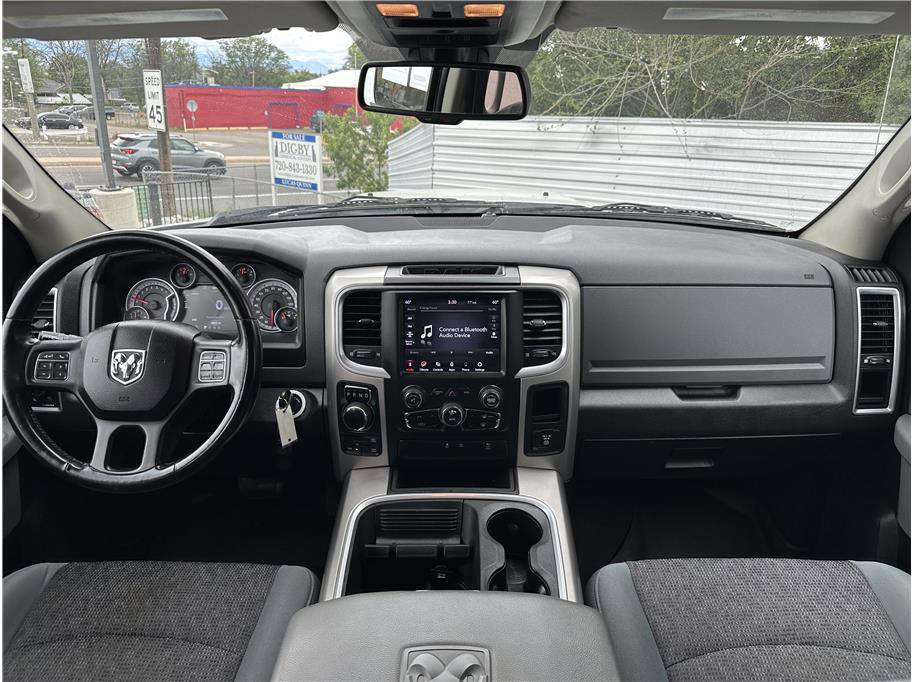 Used 2020 RAM 1500 Classic Warlock w/ Luxury Group AWD/4WD image 17