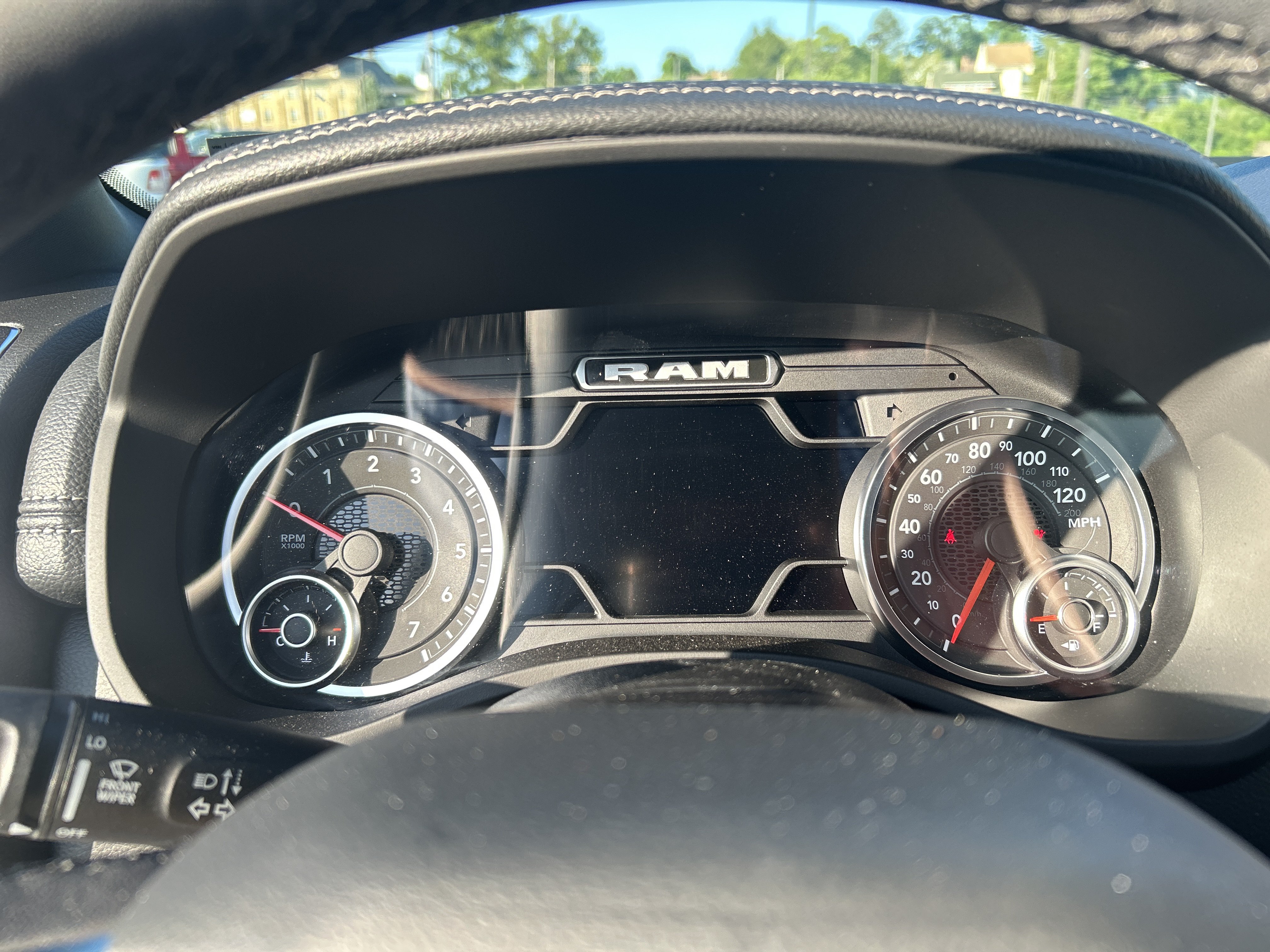 Used 2026 RAM 1500 Laramie AWD/4WD image 23