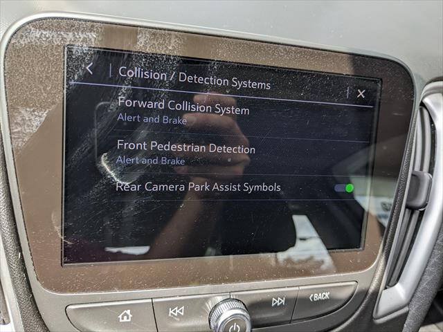 Used 2024 Chevrolet Malibu LT FWD image 22