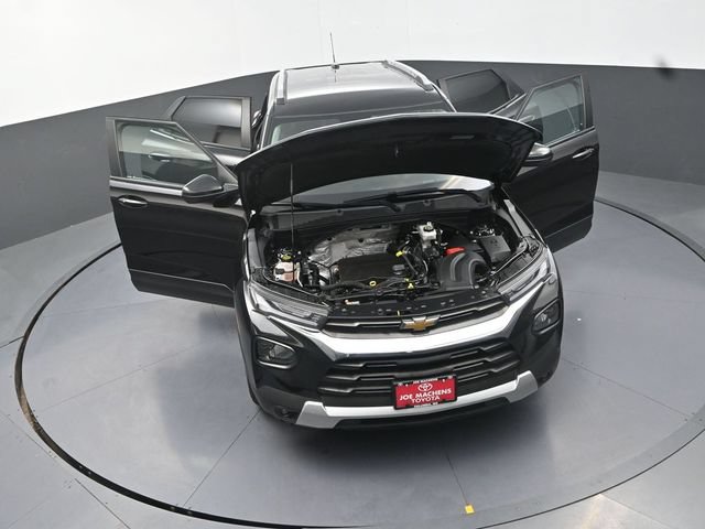 Used 2023 Chevrolet TrailBlazer LT FWD image 39