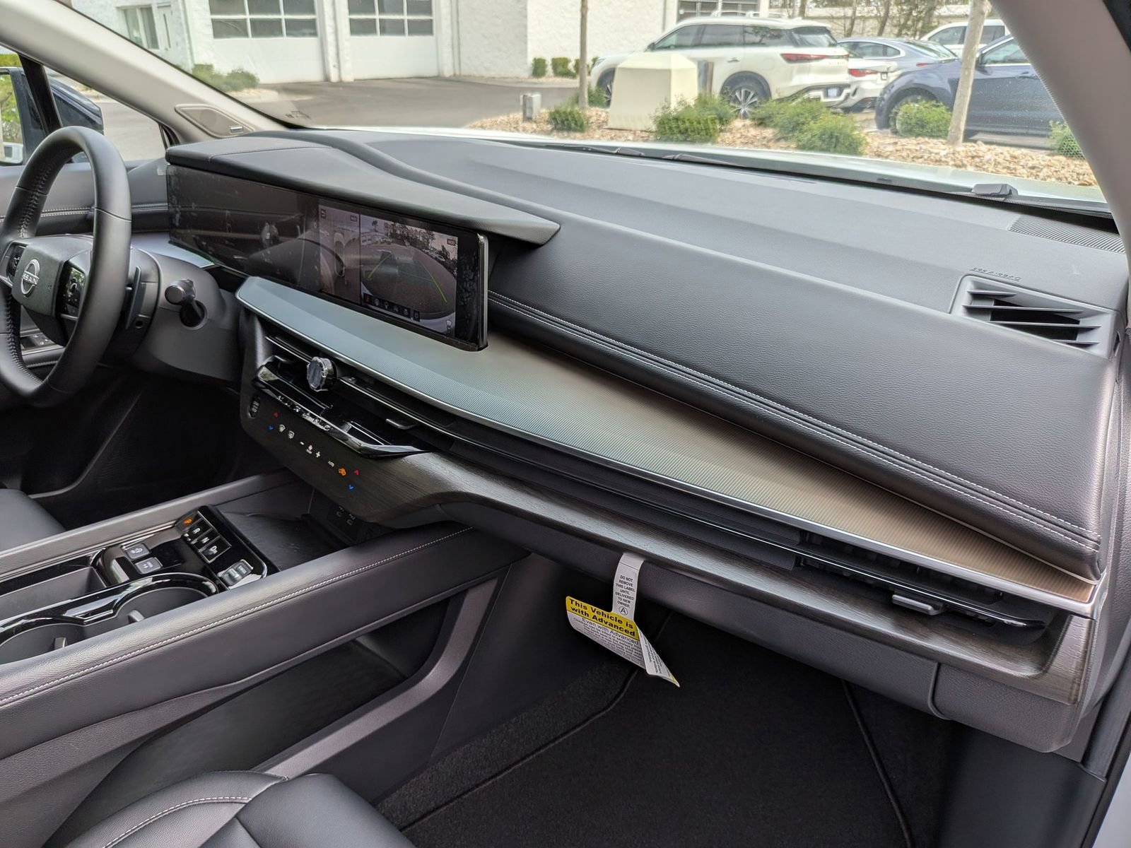 Used 2025 Nissan Murano SL image 41