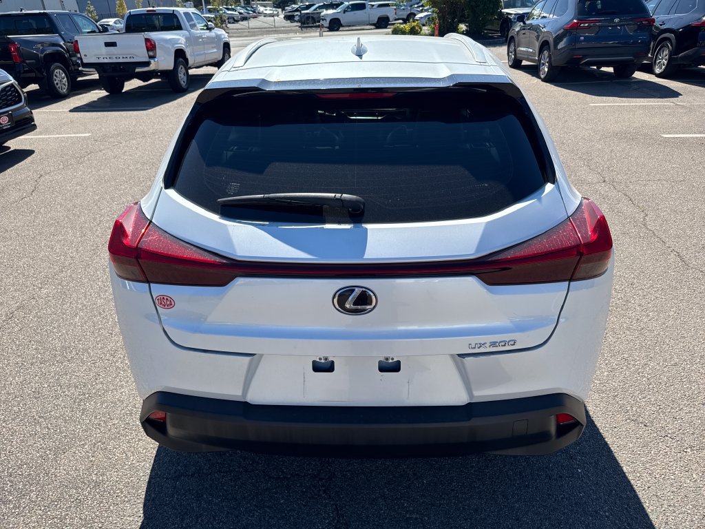 Used 2019 Lexus UX 200 w/ Accessory Package FWD image 6