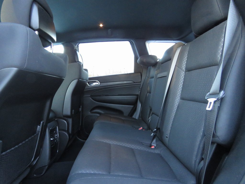 Used 2019 Jeep Grand Cherokee Laredo image 19