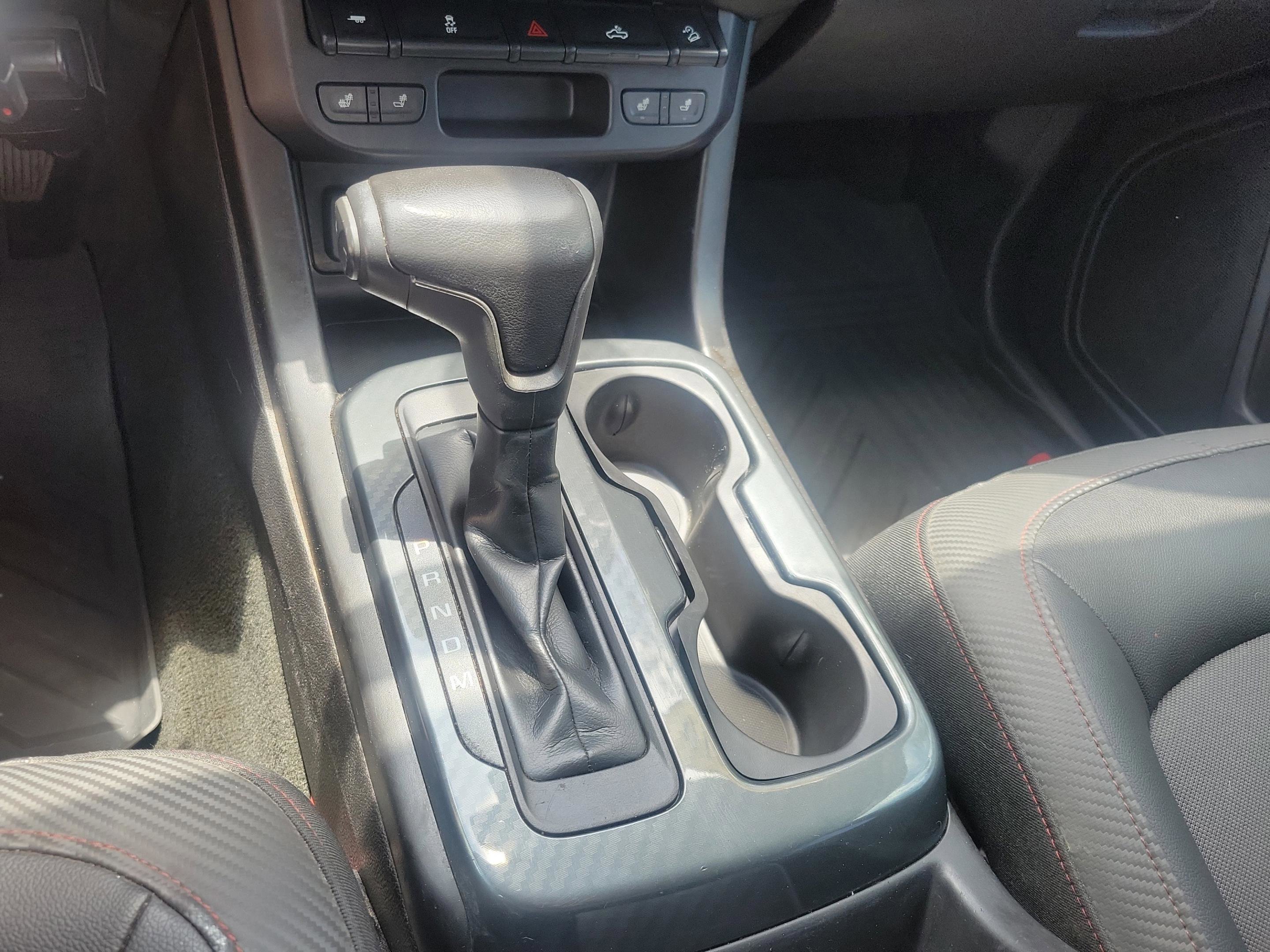 Used 2016 GMC Canyon SLE w/ All Terrain Package RWD image 30