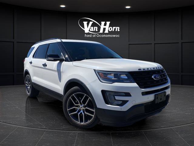 Used 2016 Ford Explorer Sport w/ Equipment Group 401A AWD/4WD image 2