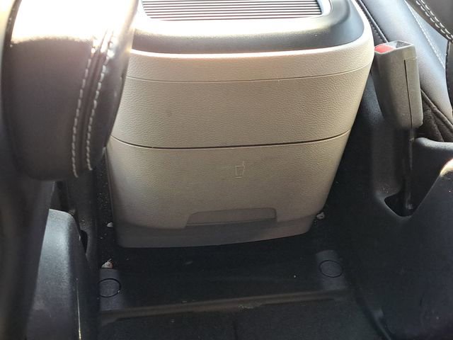 Used 2024 Chrysler Pacifica Touring-L image 22