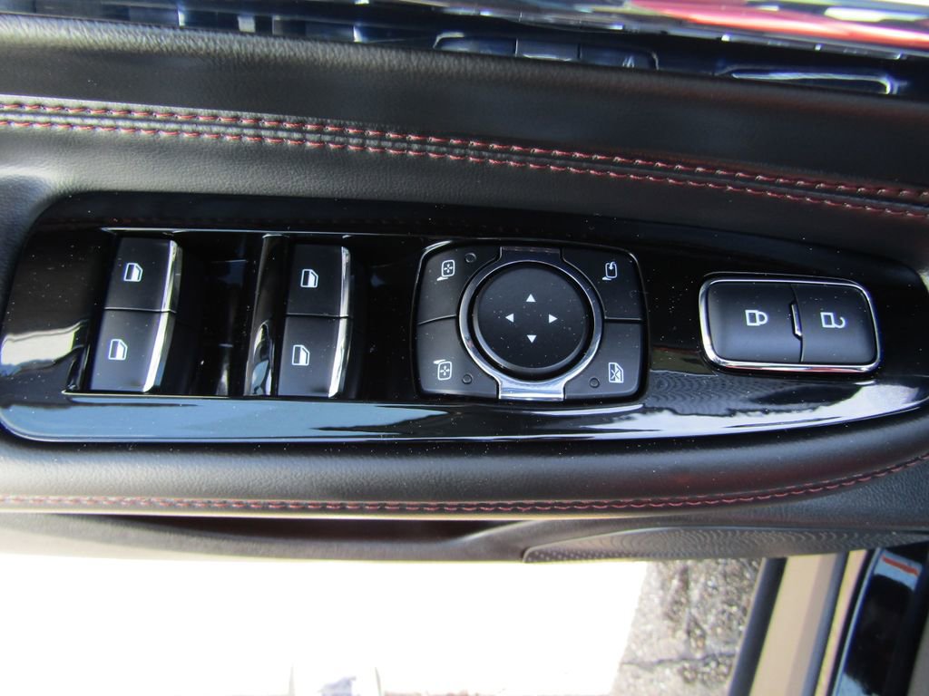 Used 2025 Lincoln Corsair Grand Touring w/ Equipment Group 301A AWD/4WD image 25