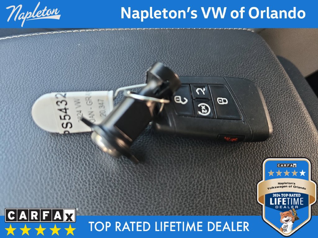 Used 2024 Volkswagen Tiguan SE R-Line AWD/4WD image 31