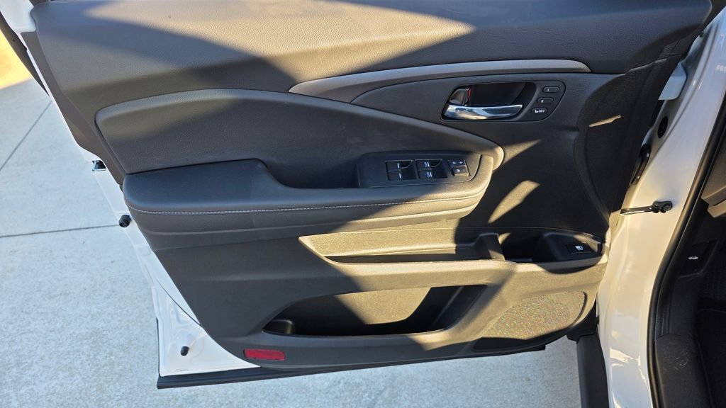 New 2026 Honda Ridgeline RTL image 21