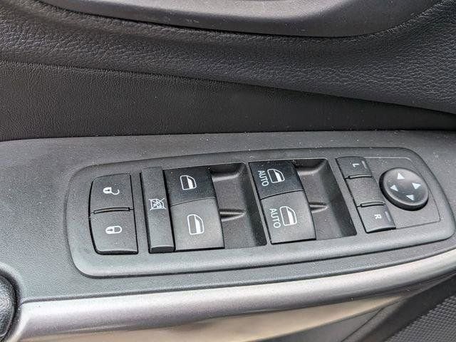 Certified 2019 Jeep Cherokee Latitude Plus w/ Cold Weather Group AWD/4WD image 15