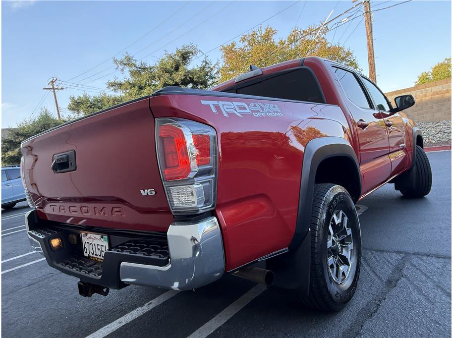 Used 2021 Toyota Tacoma TRD Off-Road AWD/4WD image 25