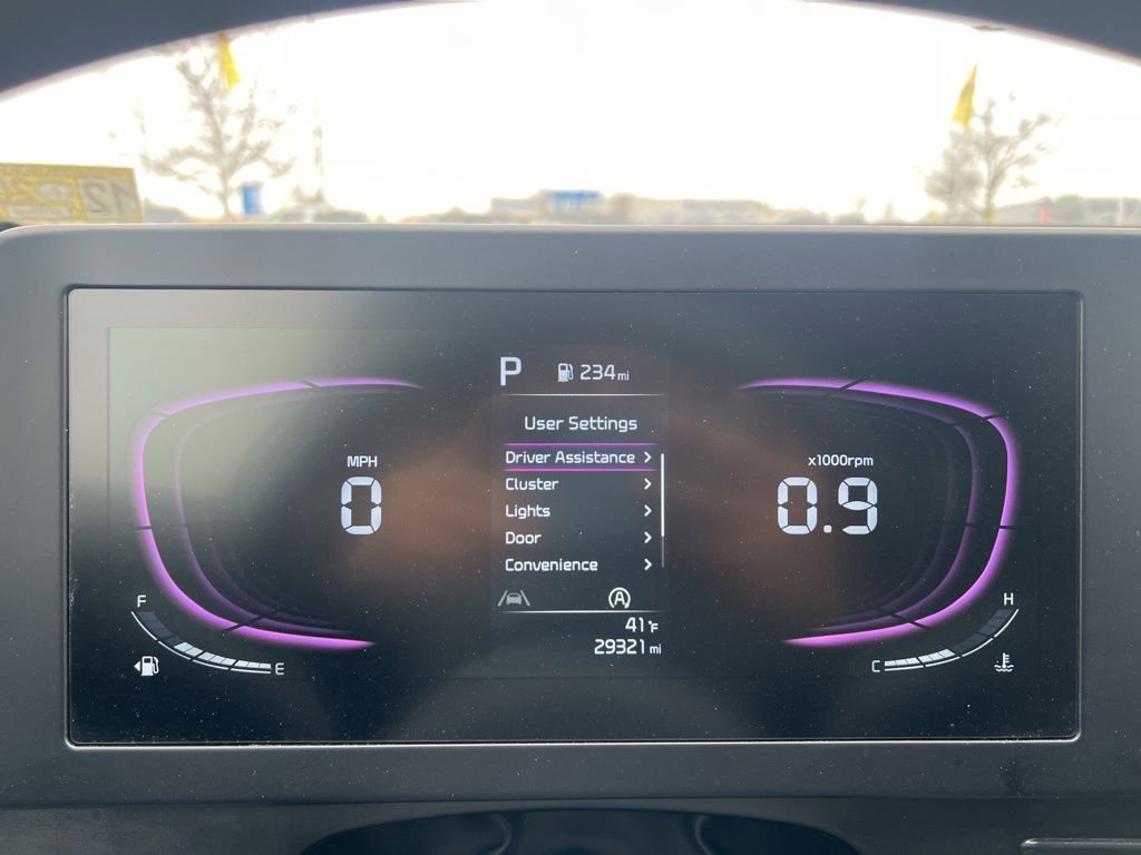 Used 2025 Kia Sportage LX image 12