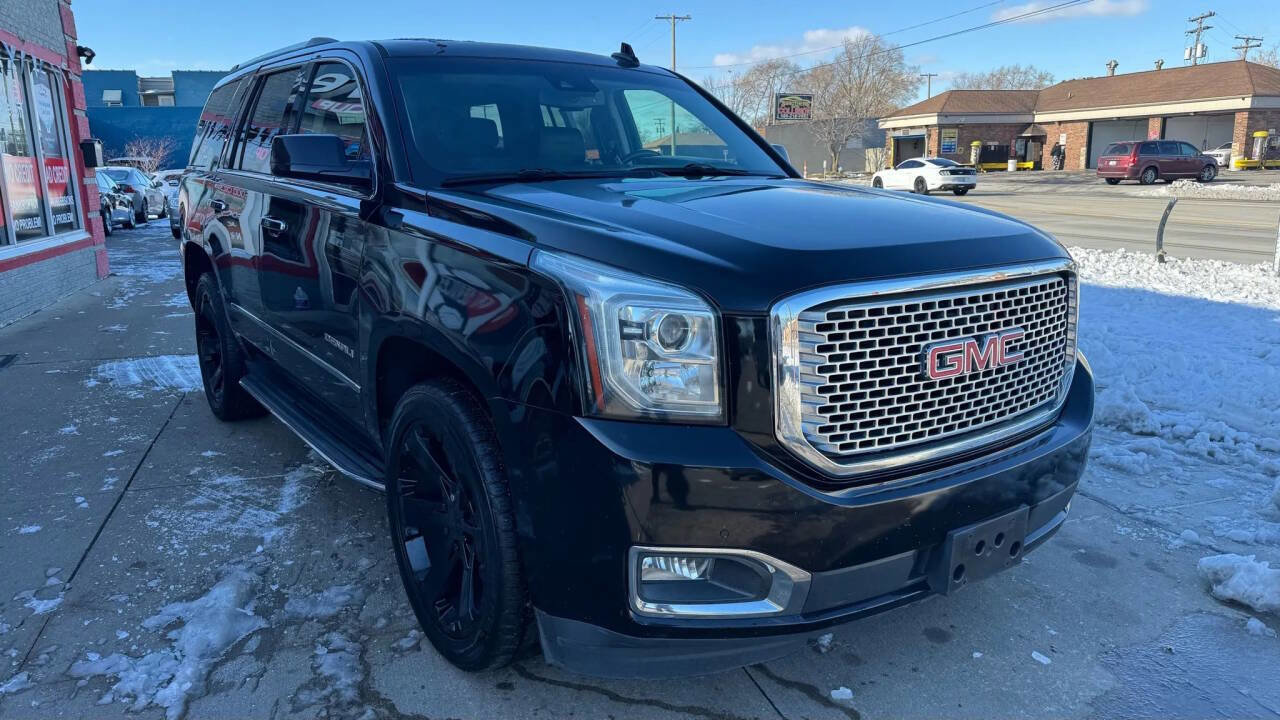 Used 2016 GMC Yukon Denali w/ Open Road Package image 2