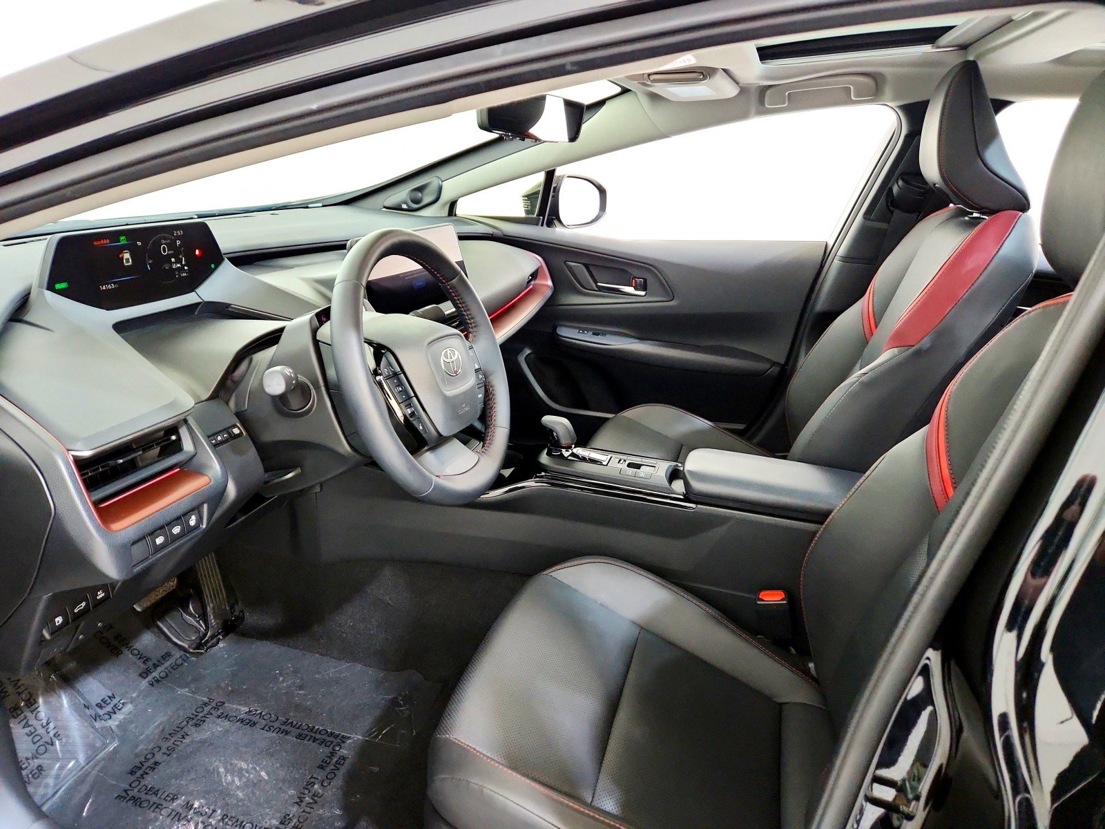 Used 2024 Toyota Prius Prime image 11