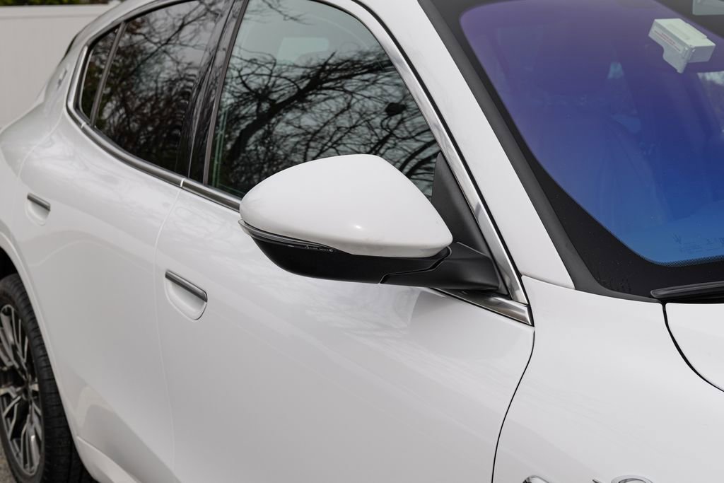 Certified 2023 Maserati Grecale GT image 10