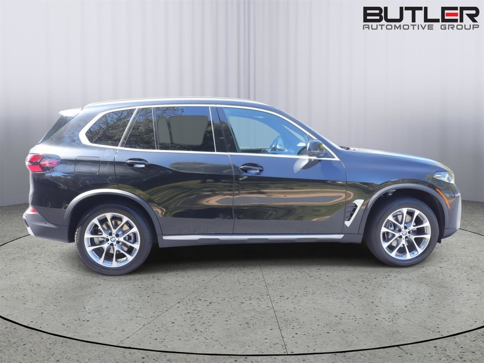 Used 2026 BMW X5 sDrive40i image 7