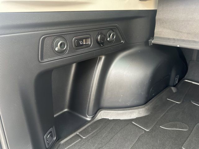 Used 2023 Subaru Forester Limited image 10