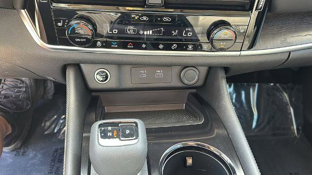 Certified 2021 Nissan Rogue SL w/ Premium Package FWD image 29