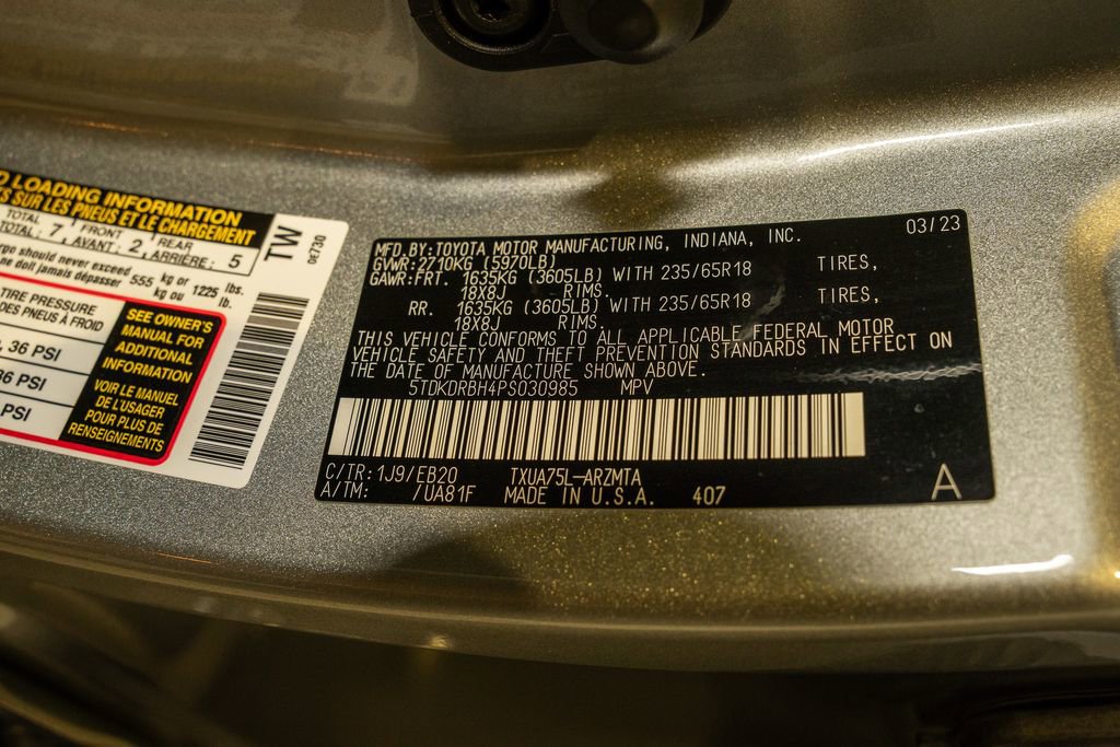 Used 2023 Toyota Highlander XLE image 23