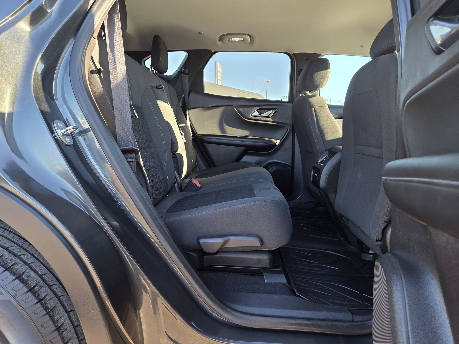 Used 2020 Chevrolet Blazer LT w/ LPO, Floor Liner Package AWD/4WD image 17