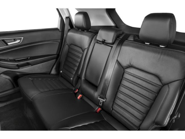 Used 2015 Ford Edge Titanium w/ Technology Package FWD image 15