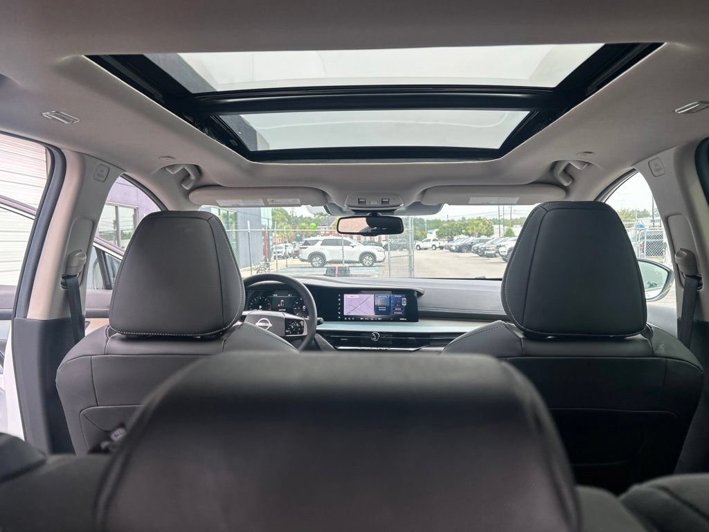 Certified 2025 Nissan Murano SL AWD/4WD image 29
