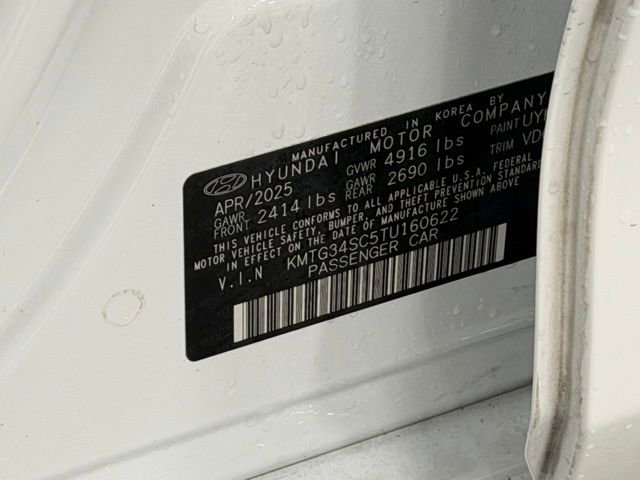 Used 2026 Genesis G70 2.5T Prestige image 28