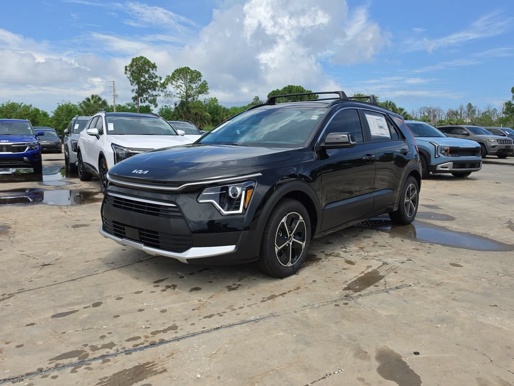 New 2026 Kia Niro EX FWD image 4