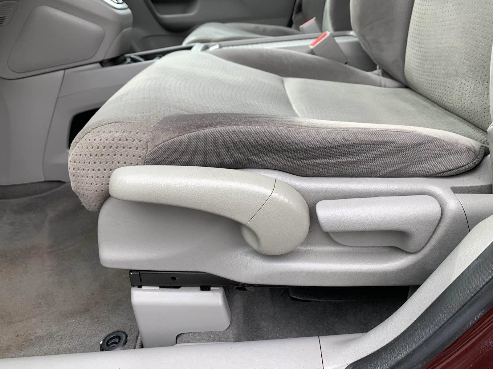 Used 2012 Honda CR-V EX image 31