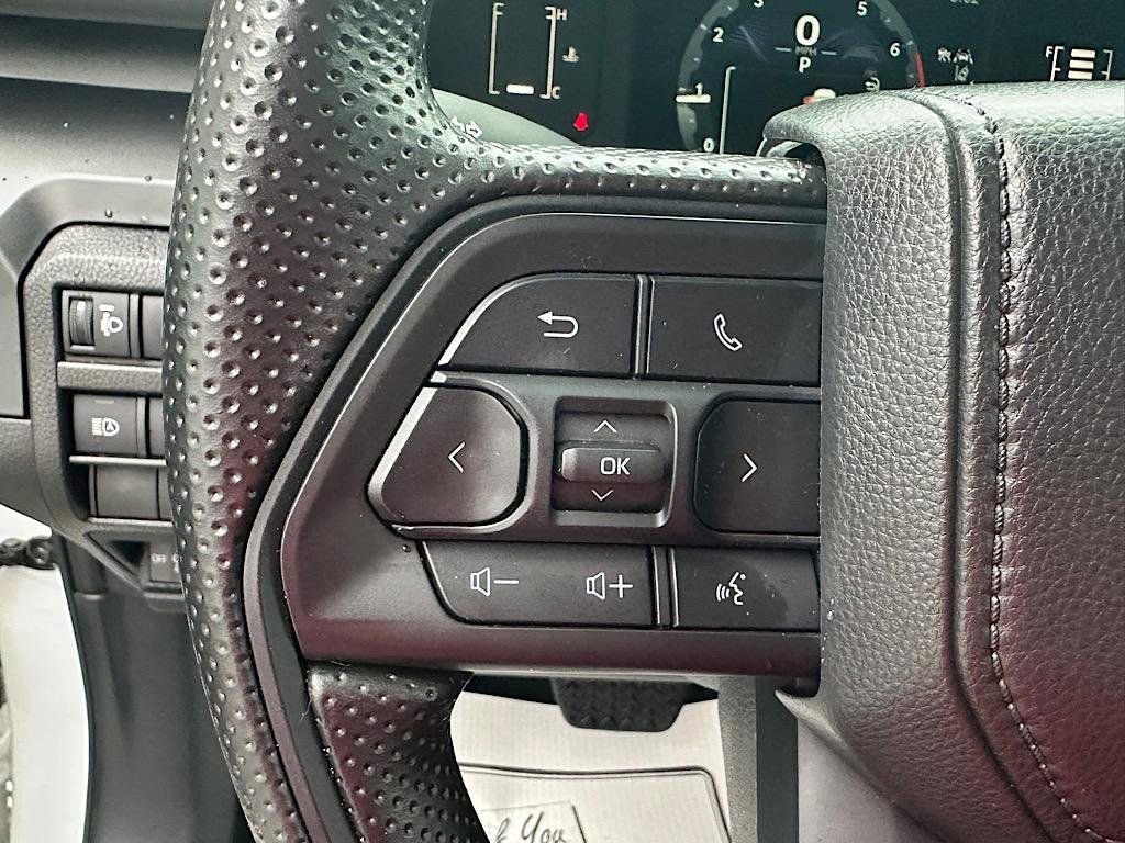 Certified 2025 Toyota Tacoma SR image 17