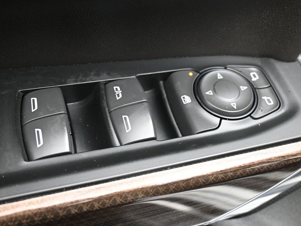 Used 2023 Chevrolet Silverado 2500 LT w/ Convenience Package image 10