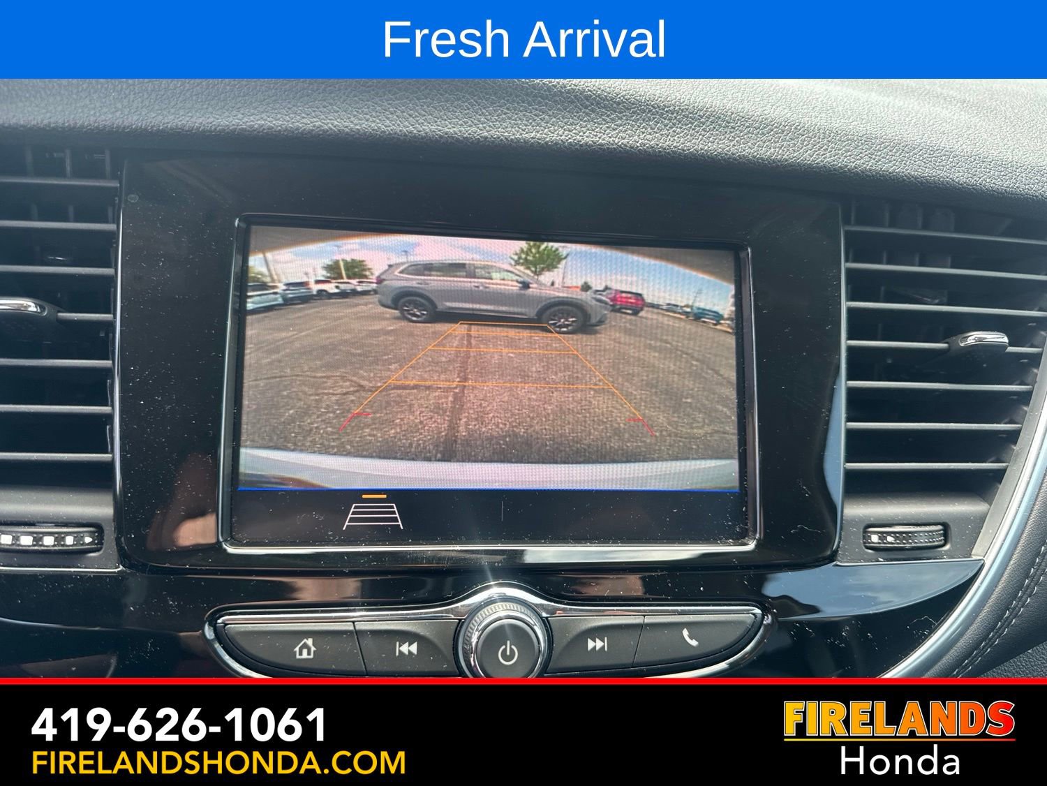 Used 2022 Buick Encore Preferred w/ Safety Package AWD/4WD image 24