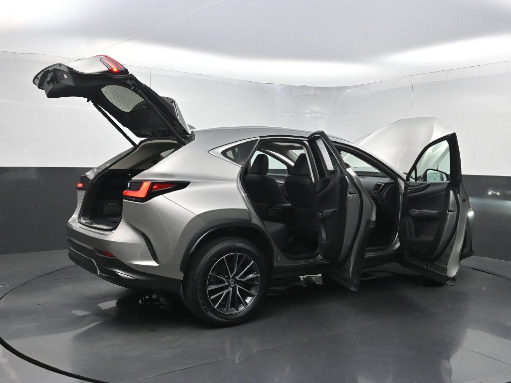 Used 2025 Lexus NX 250 FWD w/ Cold Area Package image 38