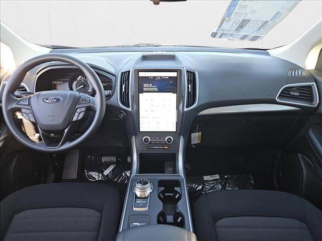 New 2024 Ford Edge SE image 14