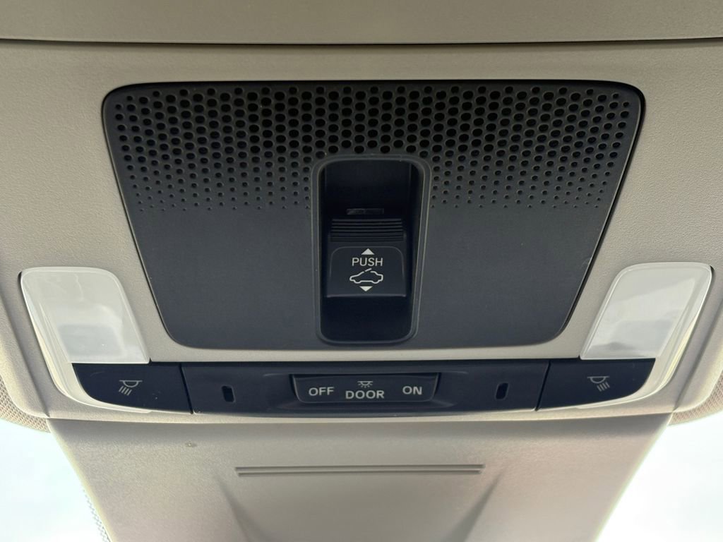 Used 2023 Honda Civic Touring image 30