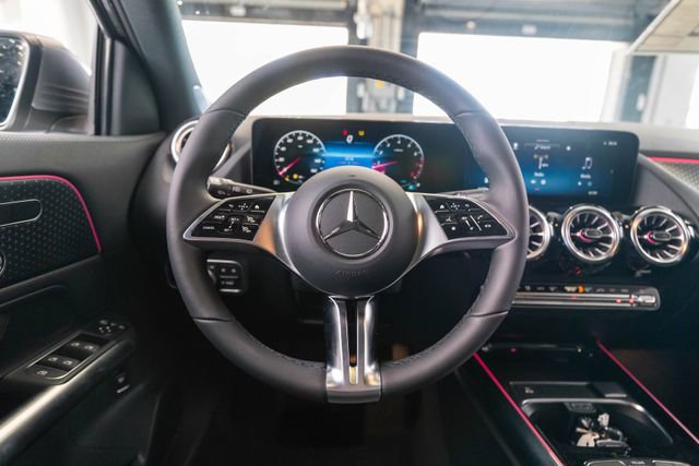 New 2026 Mercedes-Benz GLA 250 4MATIC image 15