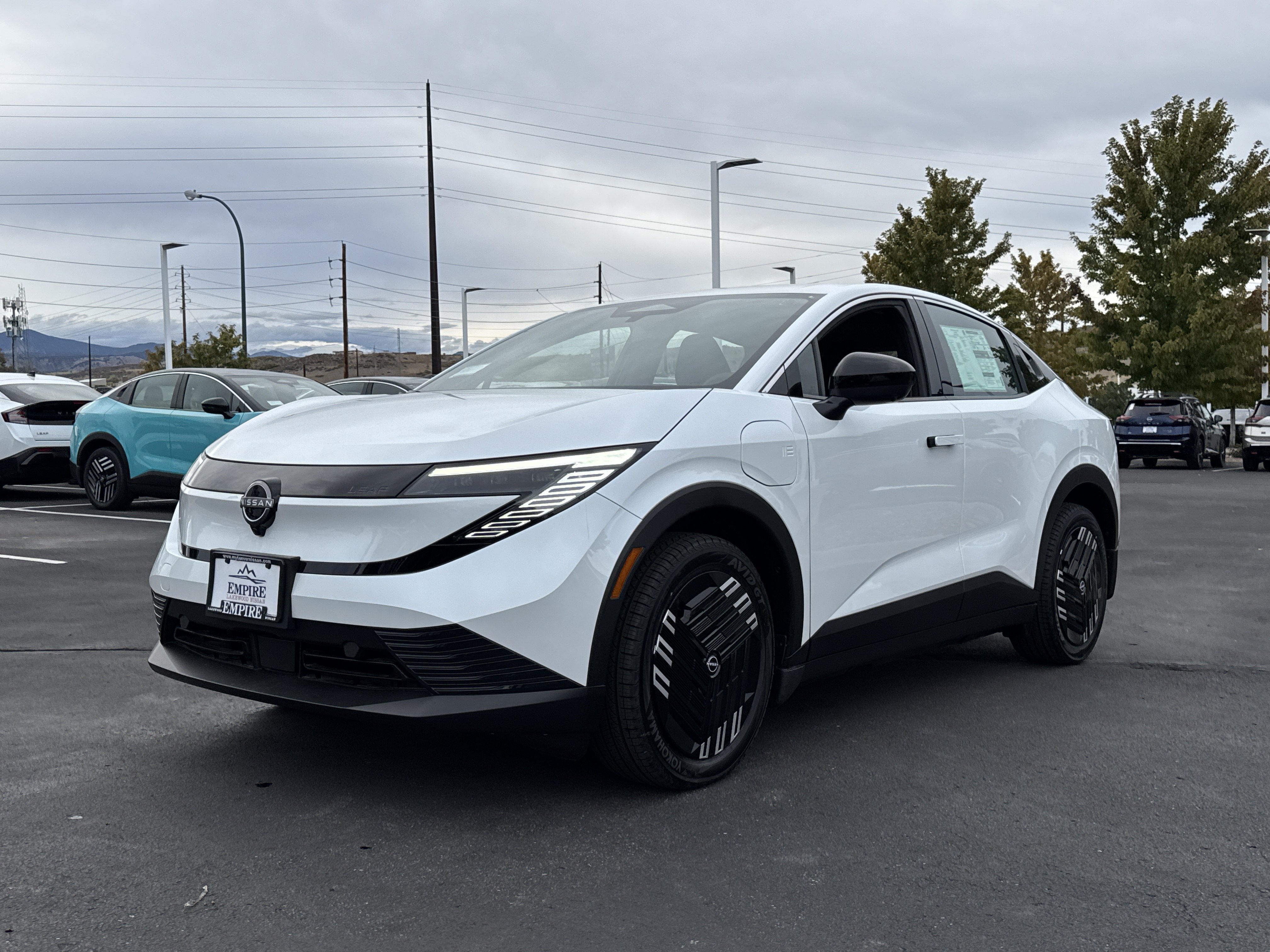 New 2026 Nissan Leaf w/ Floor Mat Package (S+) FWD image 5