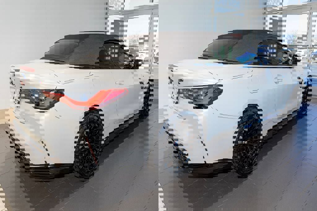 Used 2023 BMW M4 xDrive Competition w/ Executive Package image 5