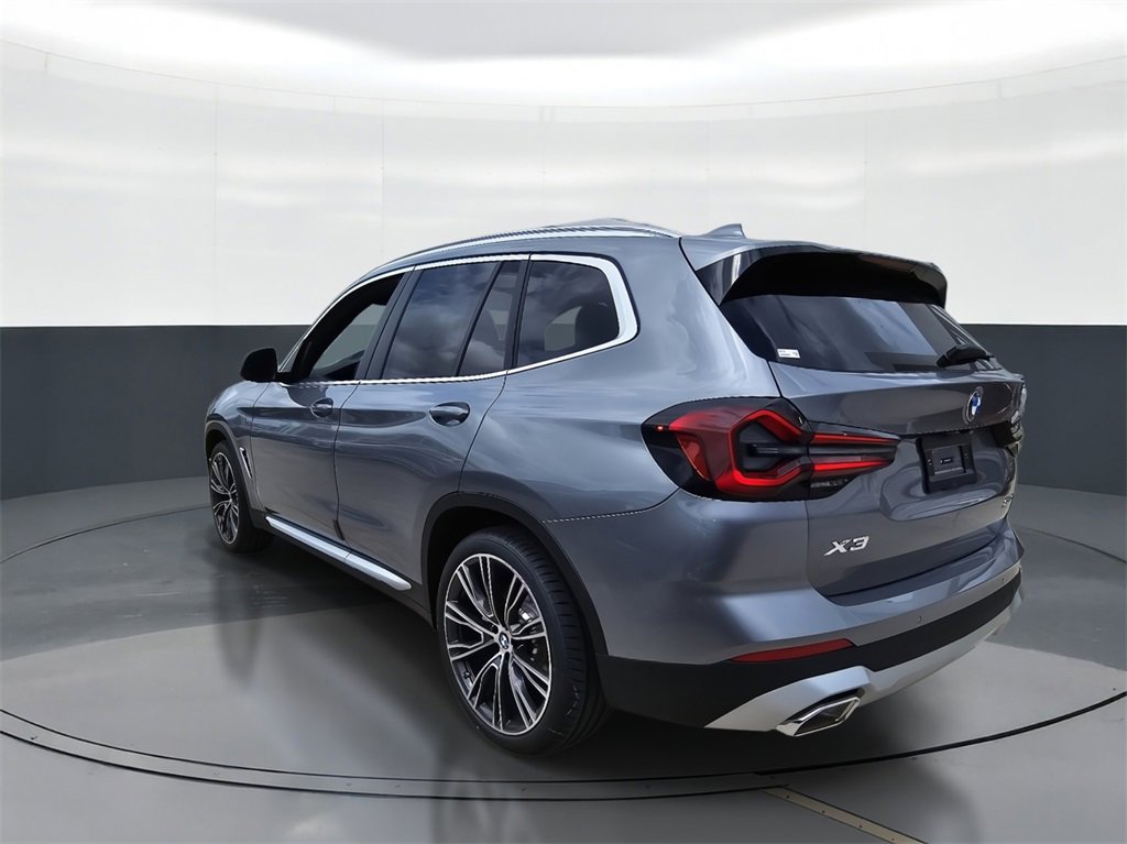 Used 2024 BMW X3 sDrive30i w/ Convenience Package image 4