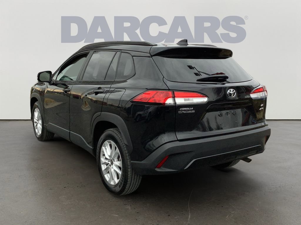 Used 2023 Toyota Corolla Cross LE image 6