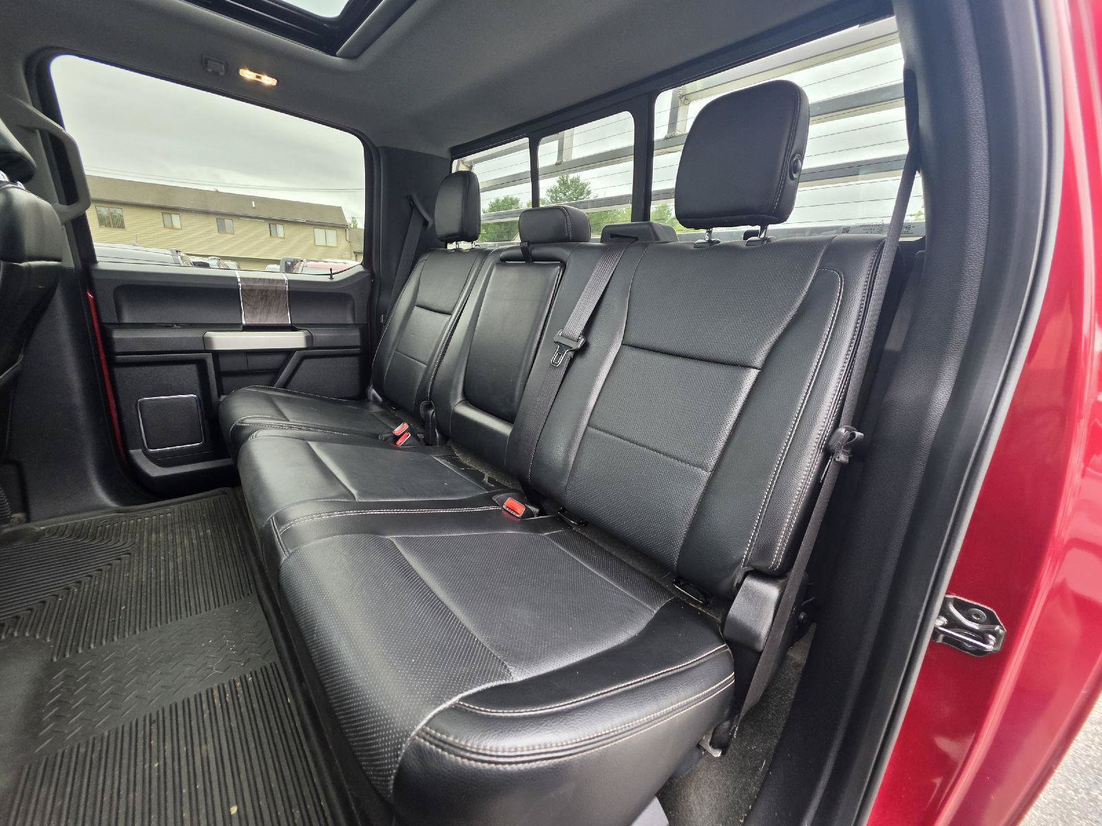 Used 2017 Ford F250 Lariat w/ Lariat Ultimate Package AWD/4WD image 17