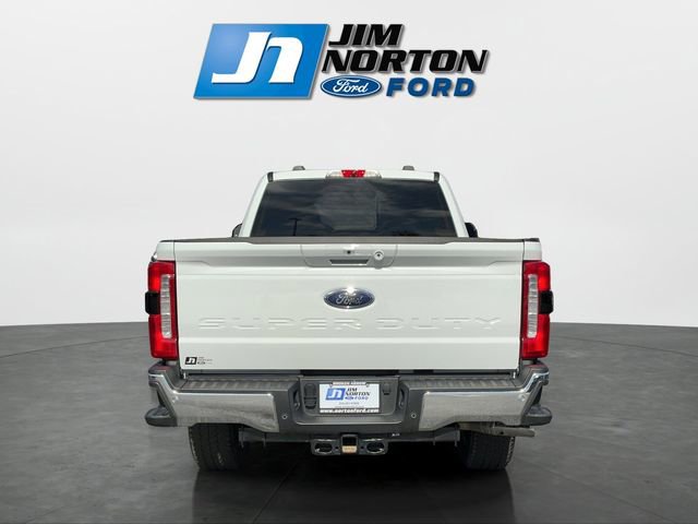 Used 2025 Ford F250 Lariat w/ Chrome Package image 4