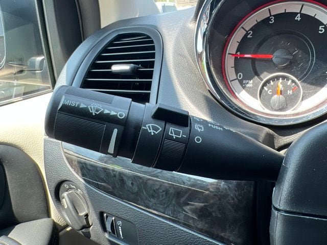Certified 2018 Dodge Grand Caravan SE FWD image 20